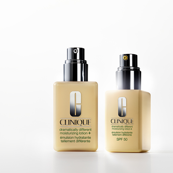 クリニーク ドラマティカリーディファレント モイスチャライジング