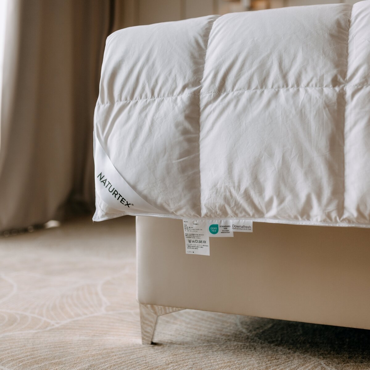 ナチュルテックス ハンガリーホワイトグースダウン 90％ 羽毛布団 150