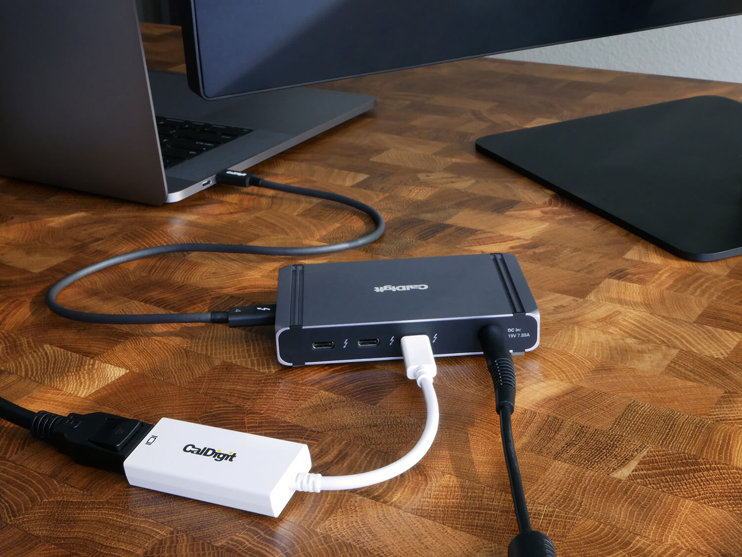Thunderbolt 4 | USB4 | Element Hub | CalDigit – CalDigit