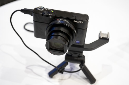 部品 ソニーDSC-RX100M7G付属 シューティンググリップ用ブラケット