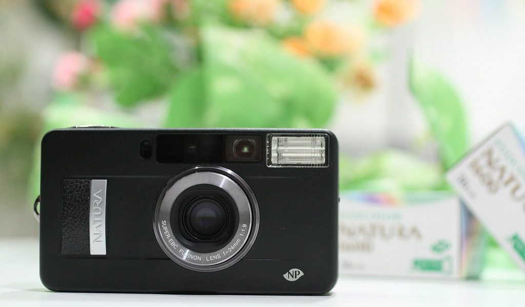 通電OK】FUJIFILM NATURA 35mm コンパクトカメラ ブラック 通電OK