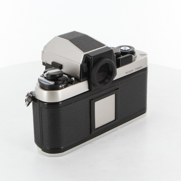 中古入荷情報】見た目だけじゃない、中身も凄い【ニコンF3チタン】