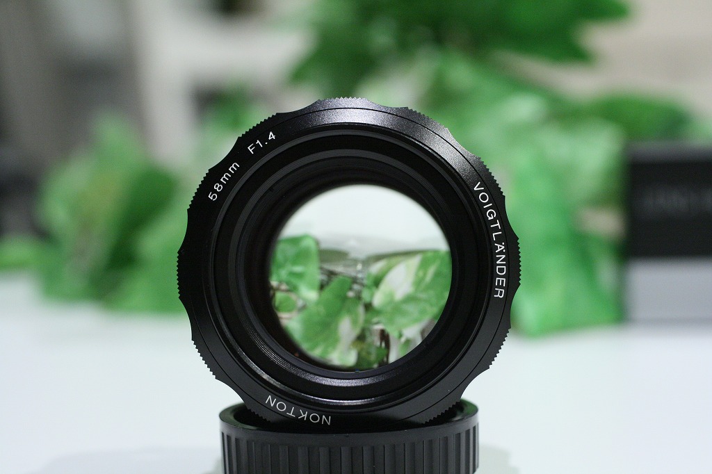 中古入荷情報】フォクトレンダー NOKTON 58mm/F1.4 SL IIS｜カメラ買取