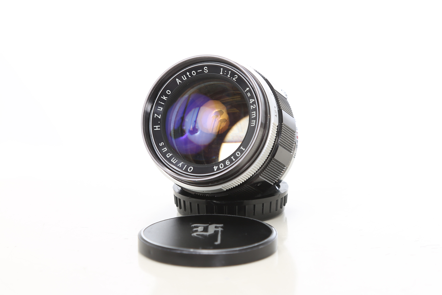 PEN Fマウントで一番明るいレンズ】Olympus H.Zuiko Auto-S 42mm F1.2