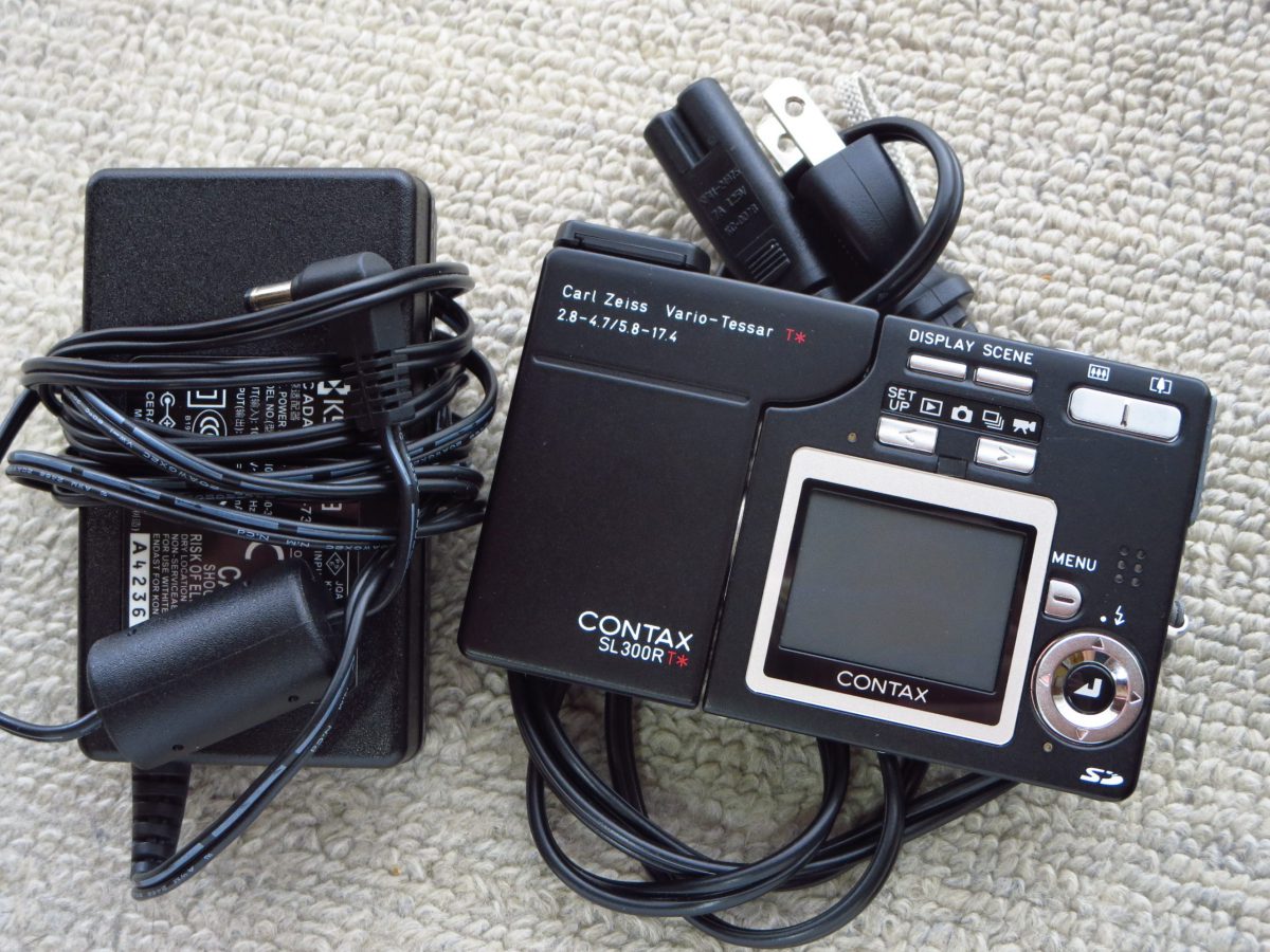 コンデジのリチウムイオン電池が復活！コンタックスSL300R