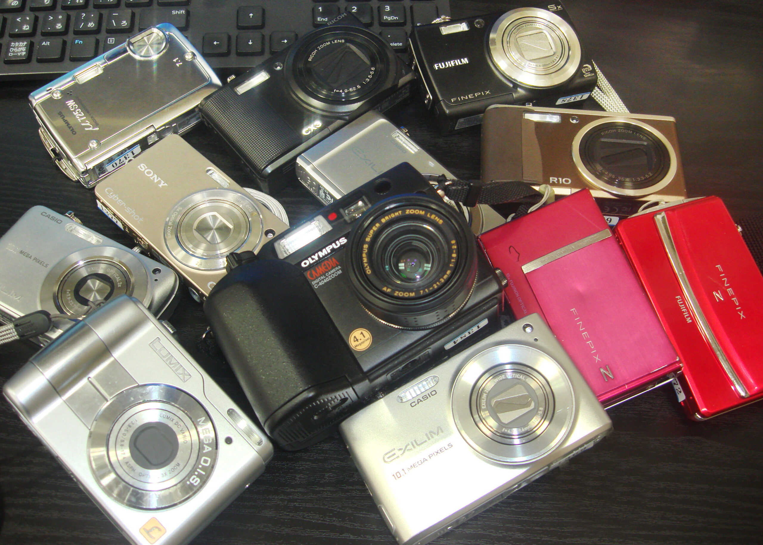 オールドデジカメを購入する際の注意点【リアル世代の親父が一言】