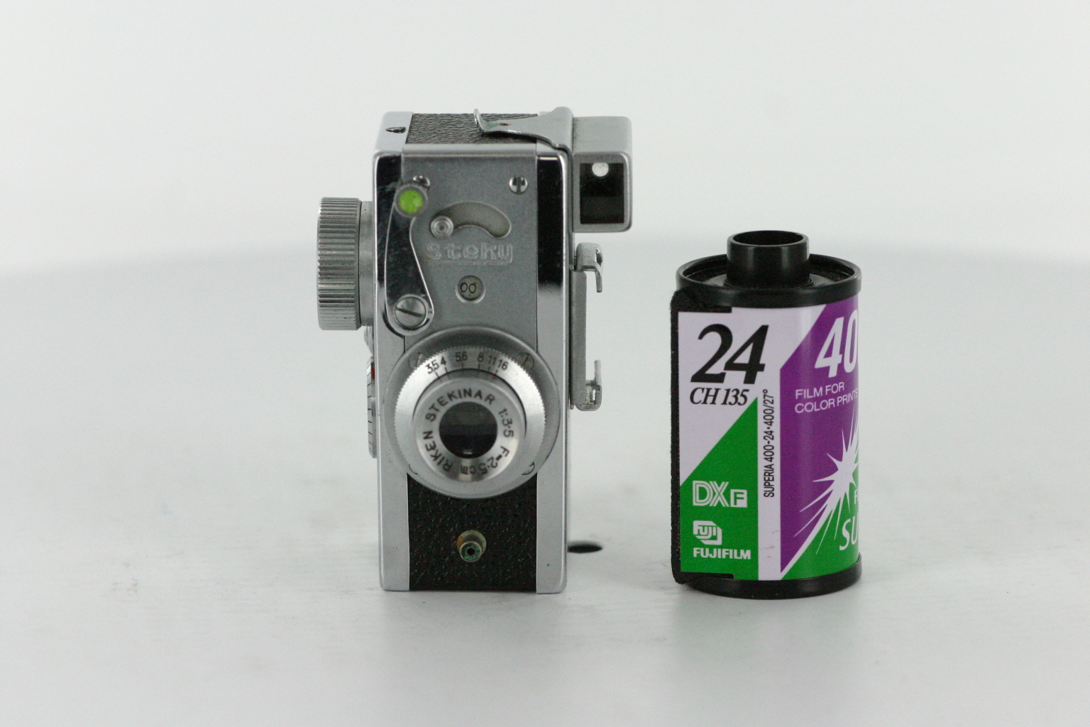 懐かしのカメラ 理研光学 STEKY(ステキー)｜カメラ買取・販売専門店の