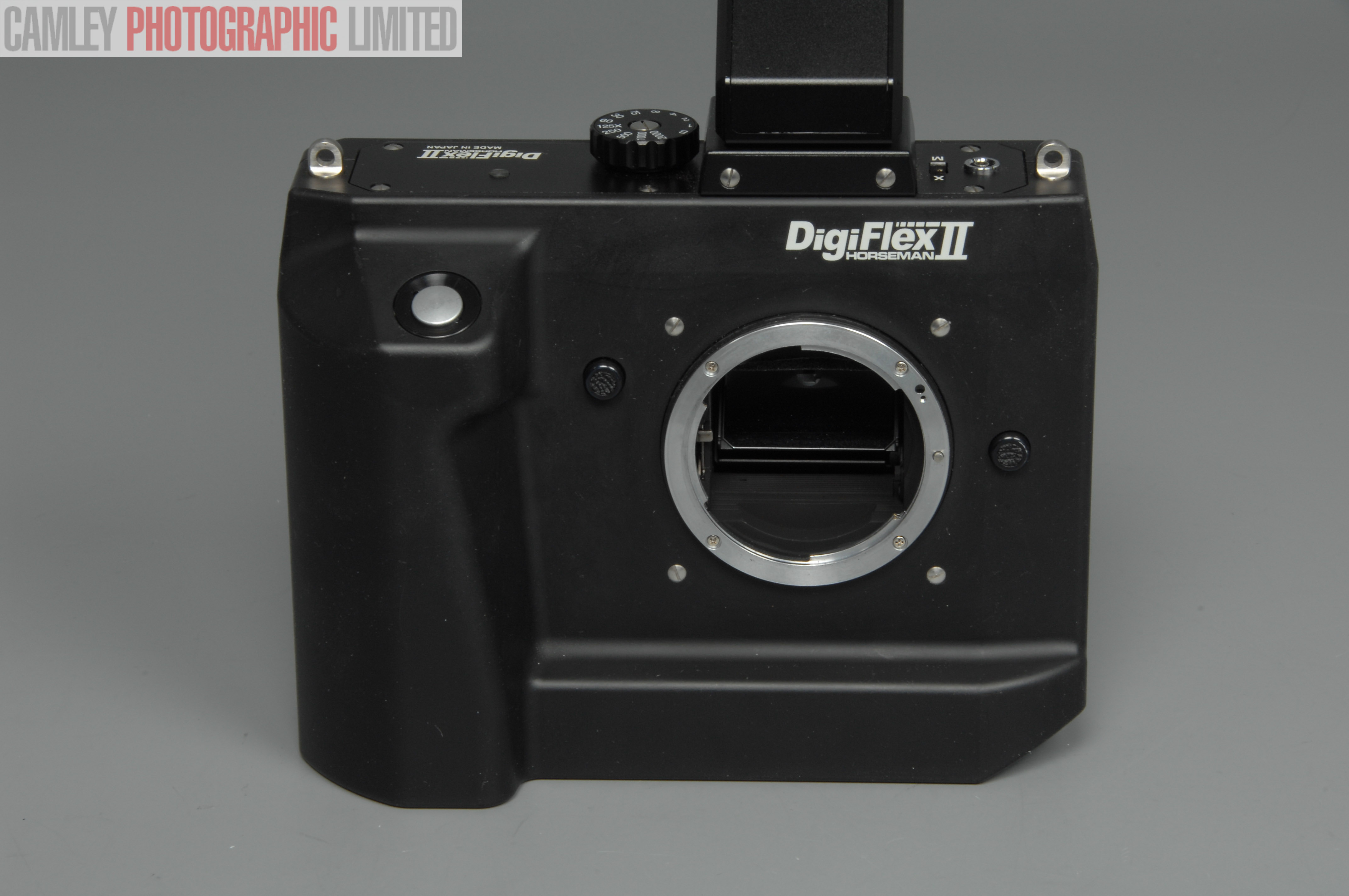 Horseman Digiflex II – Hasseblad V mount + Nikon F. Graded: EXC+