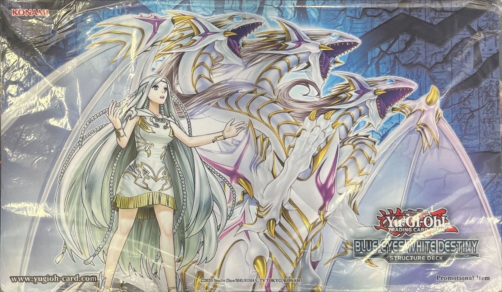 プレイマット『青き眼の光臨(BLUEEYESWHITEDESTINY)』【-】{-}《プレイ