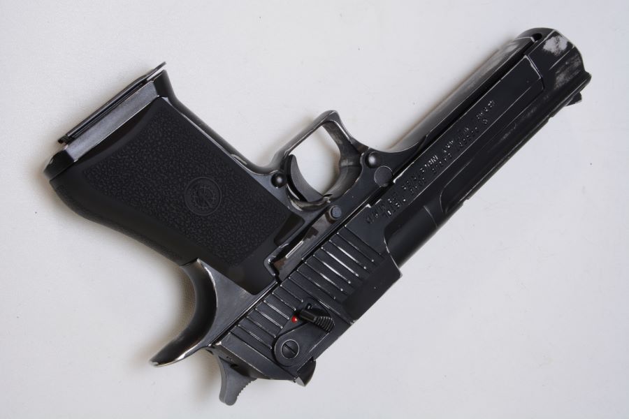 デザートイーグル ダメージ塗装｜キャロムショット