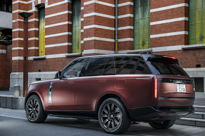 試乗】新型 ランドローバー レンジローバー｜ドライブフィールに“無音