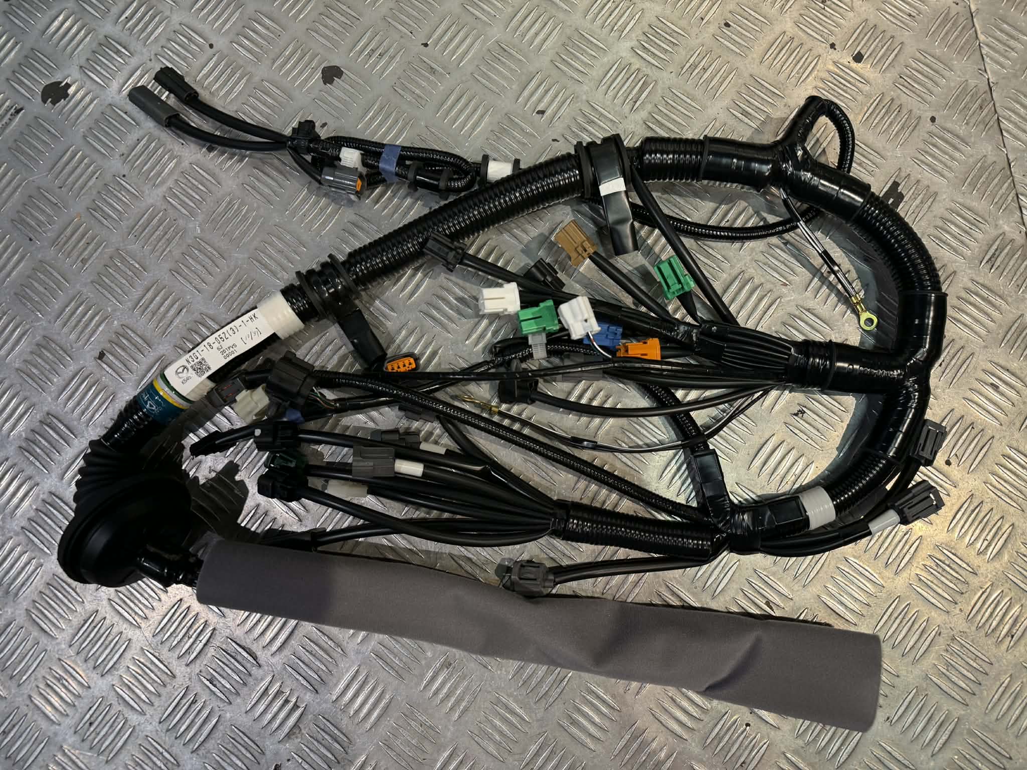 RX-7 FD3S用 エンジンハーネス N3G1-18-05Z|CarshopGLOW