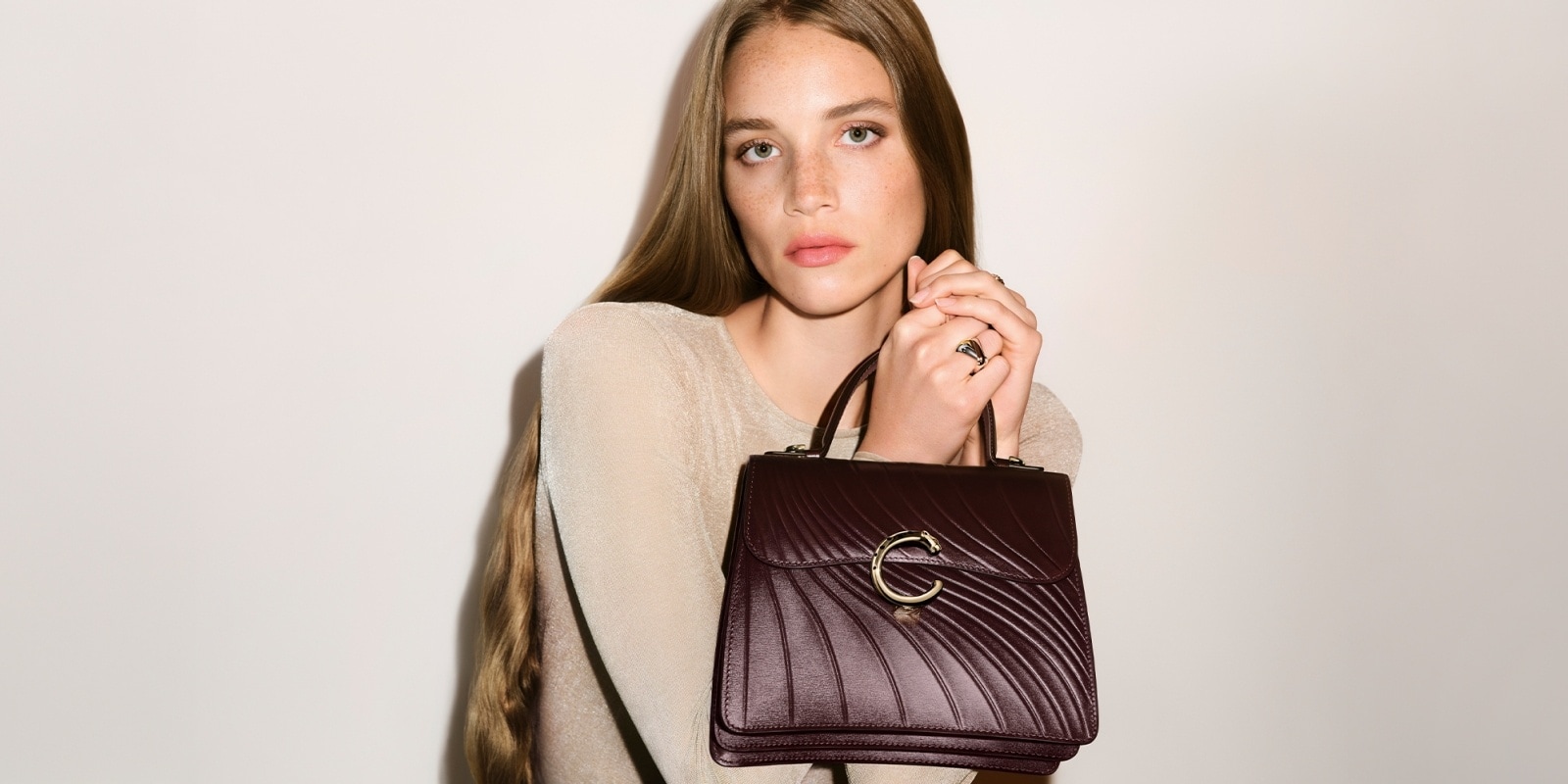 パンテール ドゥ カルティエ バッグ