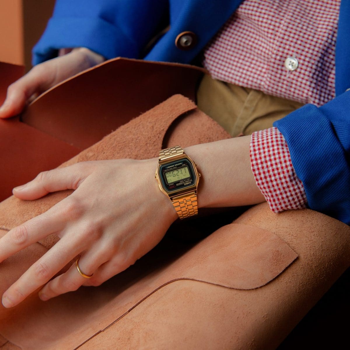 A159WGEA-1VT | Vintage Gold and Black Metal Watch | CASIO