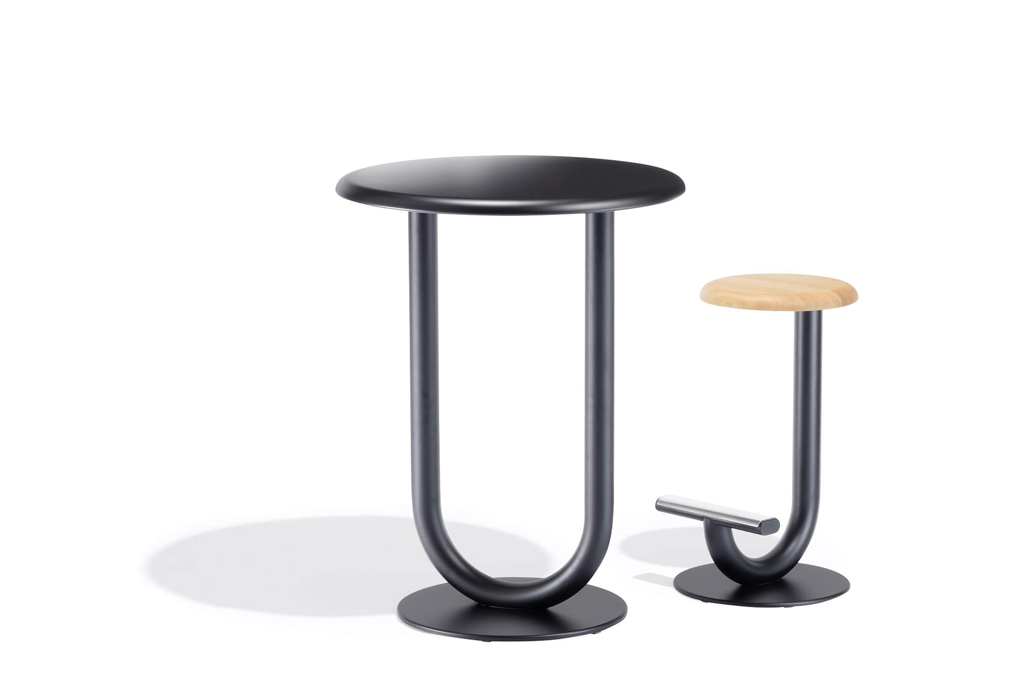 STRONG（ストロング テーブル/カウンター） DESALTO | カッシーナ