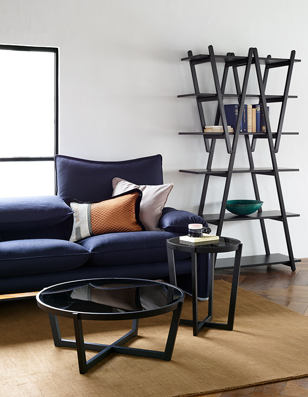 IXC(イクスシー）LAGOラーゴ サイドテーブル|カッシーナ・イクスシー