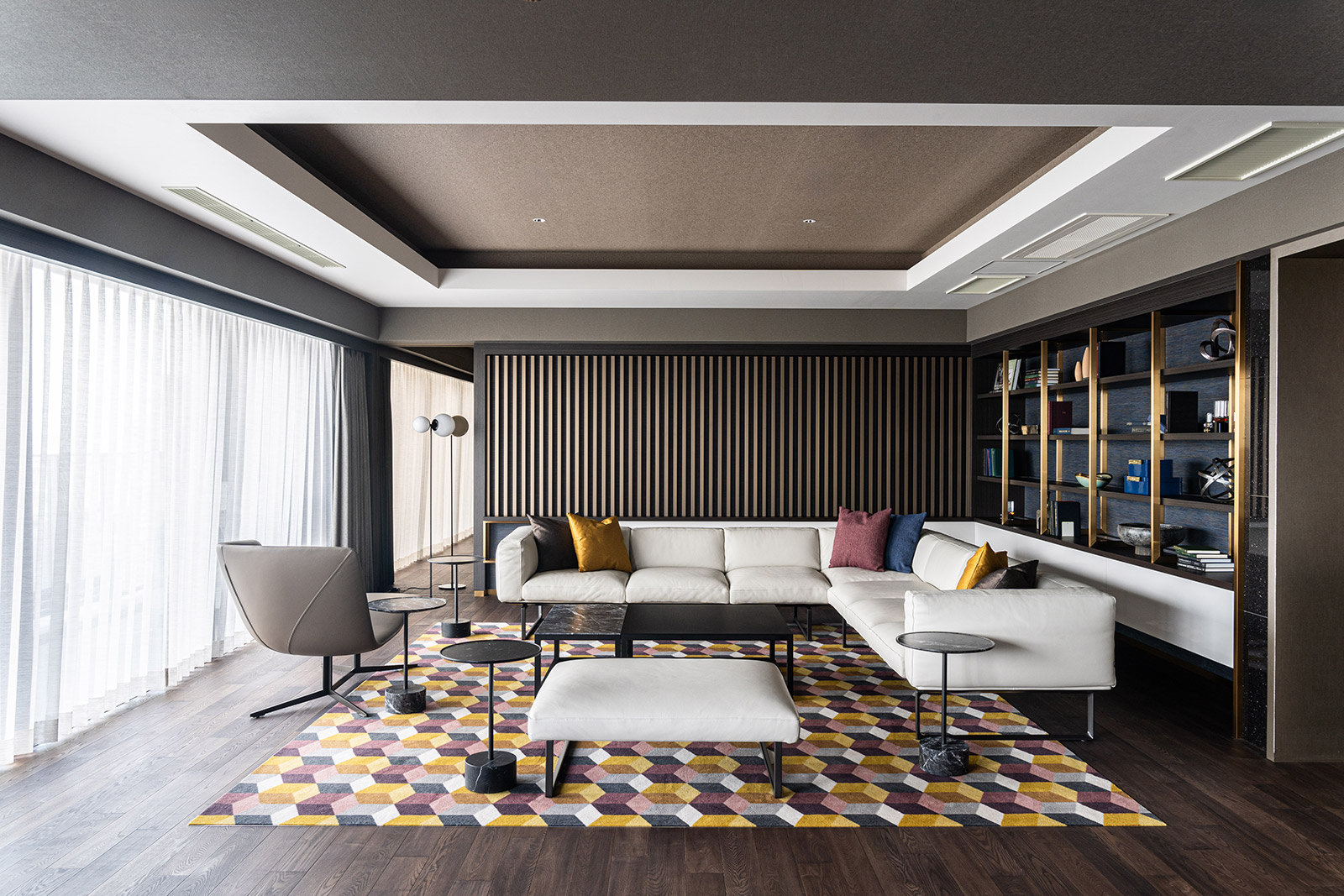 NAGOYA the TOWER- 納品事例 | カッシーナ・イクスシー