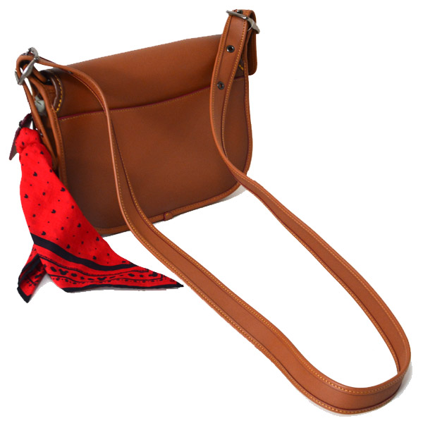 COACH】コーチ パトリシア スカーフ パッチワーク ワッペン スタッズ