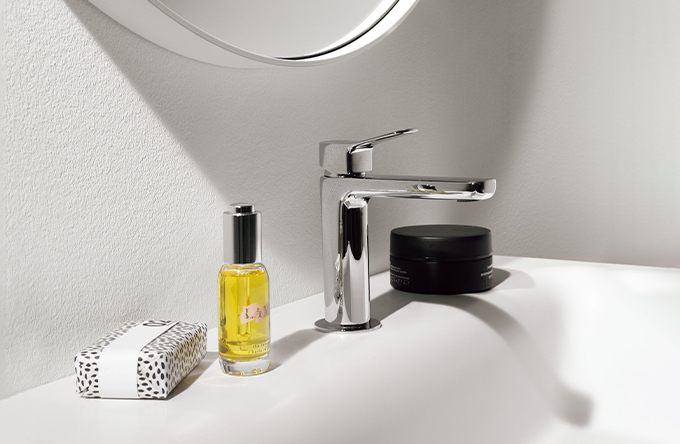 ZU0381｜洗面・手洗器用水栓｜美しいデザインの洗面ボウルならセラ