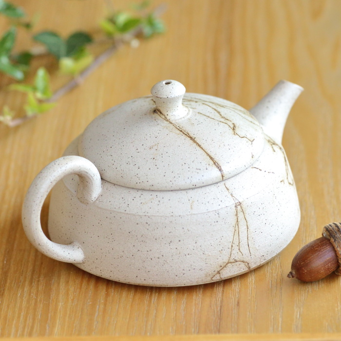 伊藤成二 平型白藻掛け茶壷 満容量180ml 作家ものティーポット 日本茶