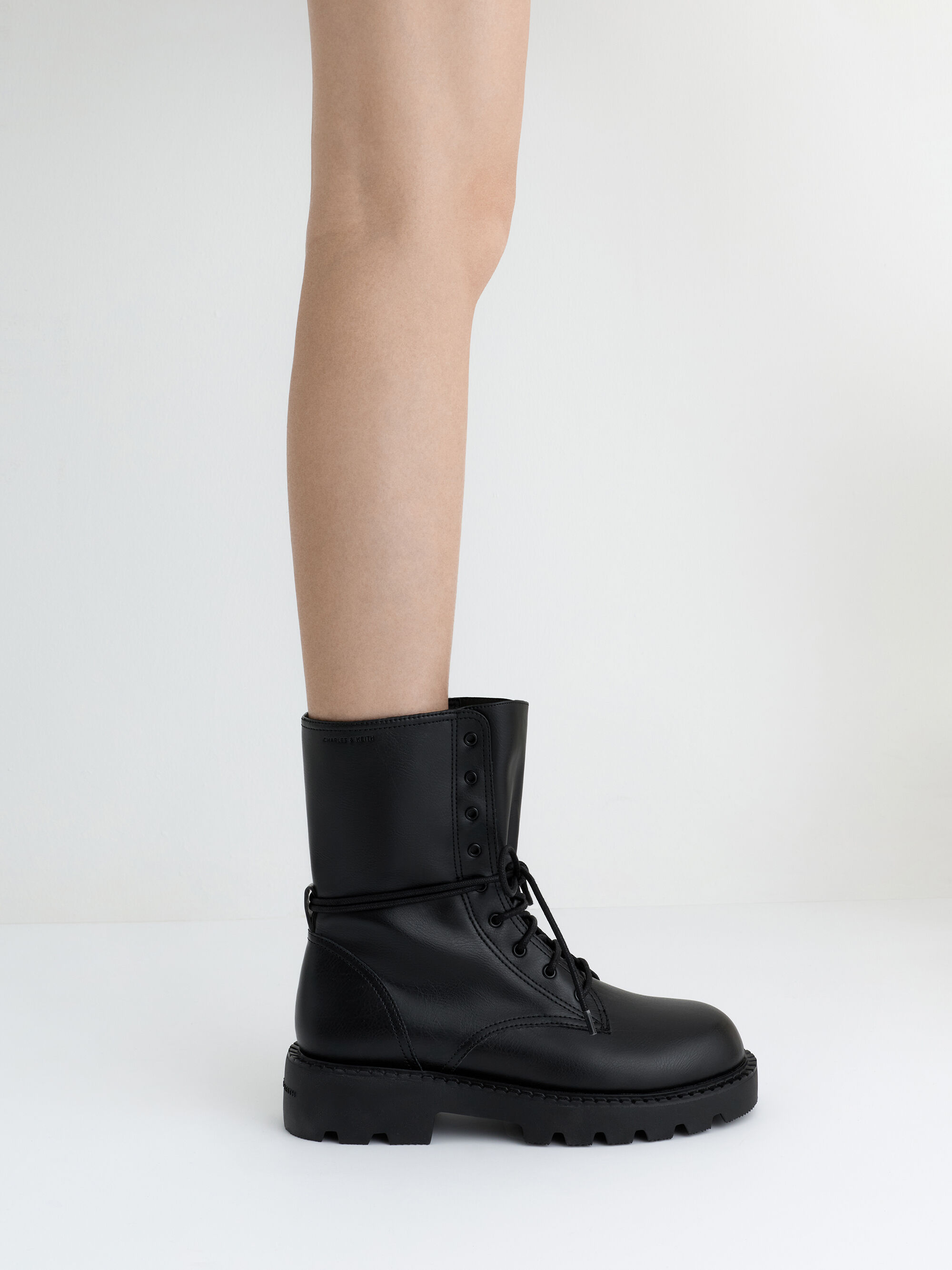 レースアップ サイドジップカーフブーツ - ブラック | CHARLES & KEITH