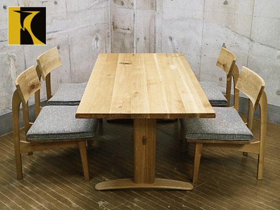 キツツキ】飛騨産業 HIDA IDC大塚家具 森のことば ダイニングテーブル