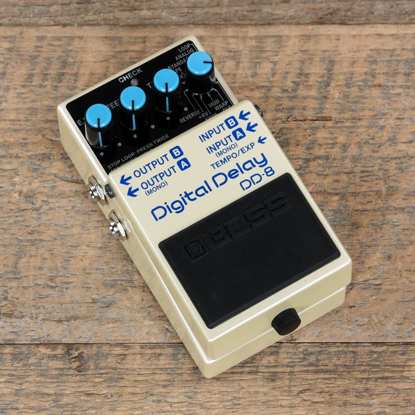 Boss DD-8 Digital Delay – Chicago Music Exchange