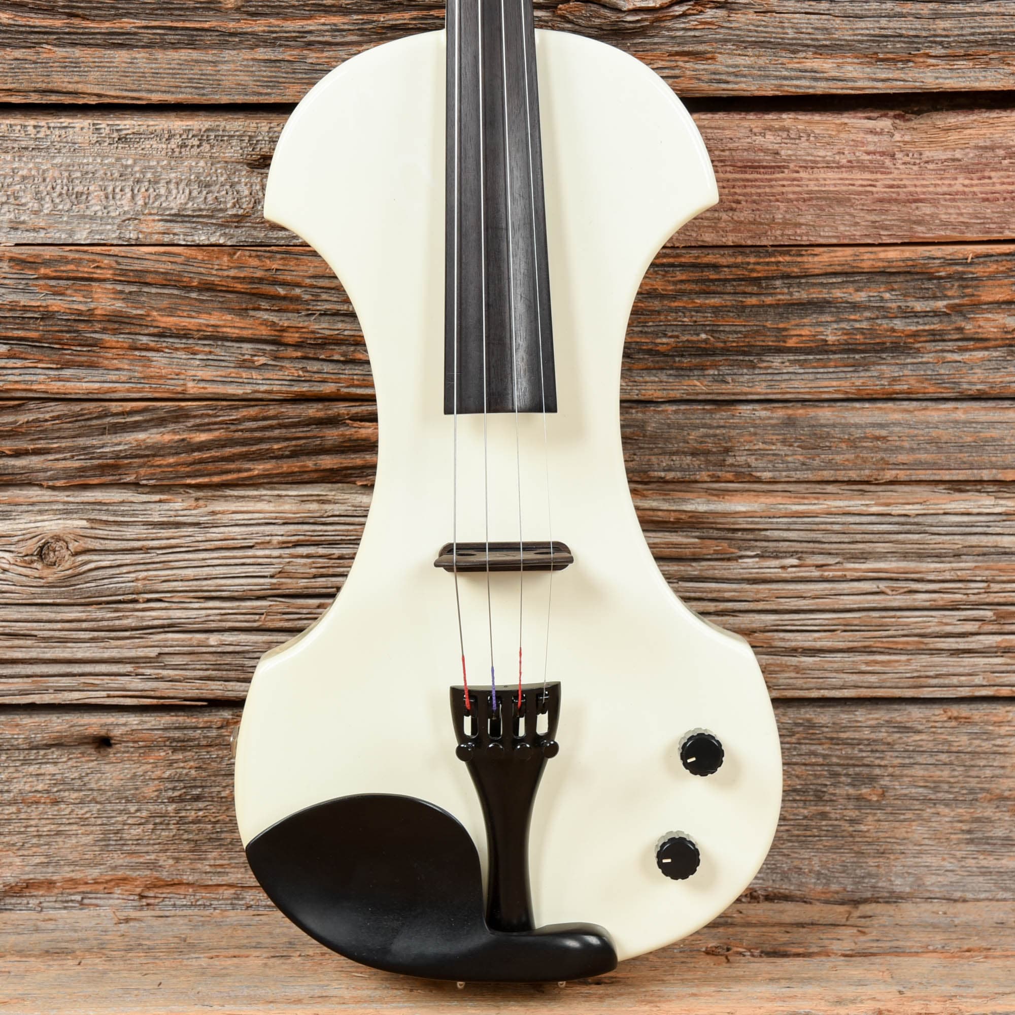 Fender FV-1 Electric Violin White 1999 – Chicago Music Exchange