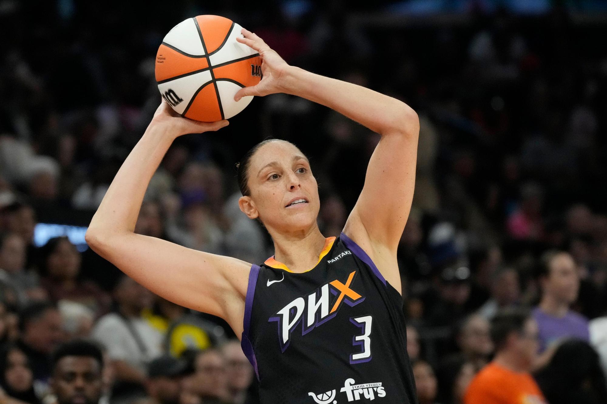 Basketball_Mercury_Taurasi_Ret