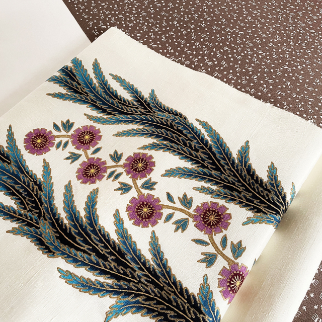 染名古屋帯』金彩更紗手描き帯 花柄 白地