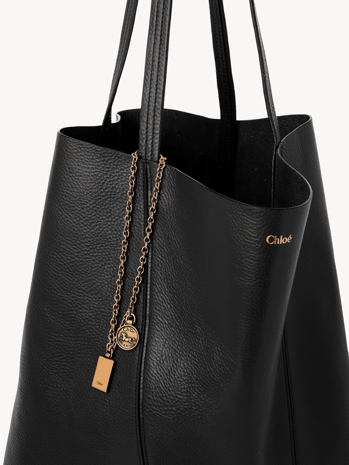 グレインレザー製Chloé Spinラージトートバッグ 黒 - Chloé