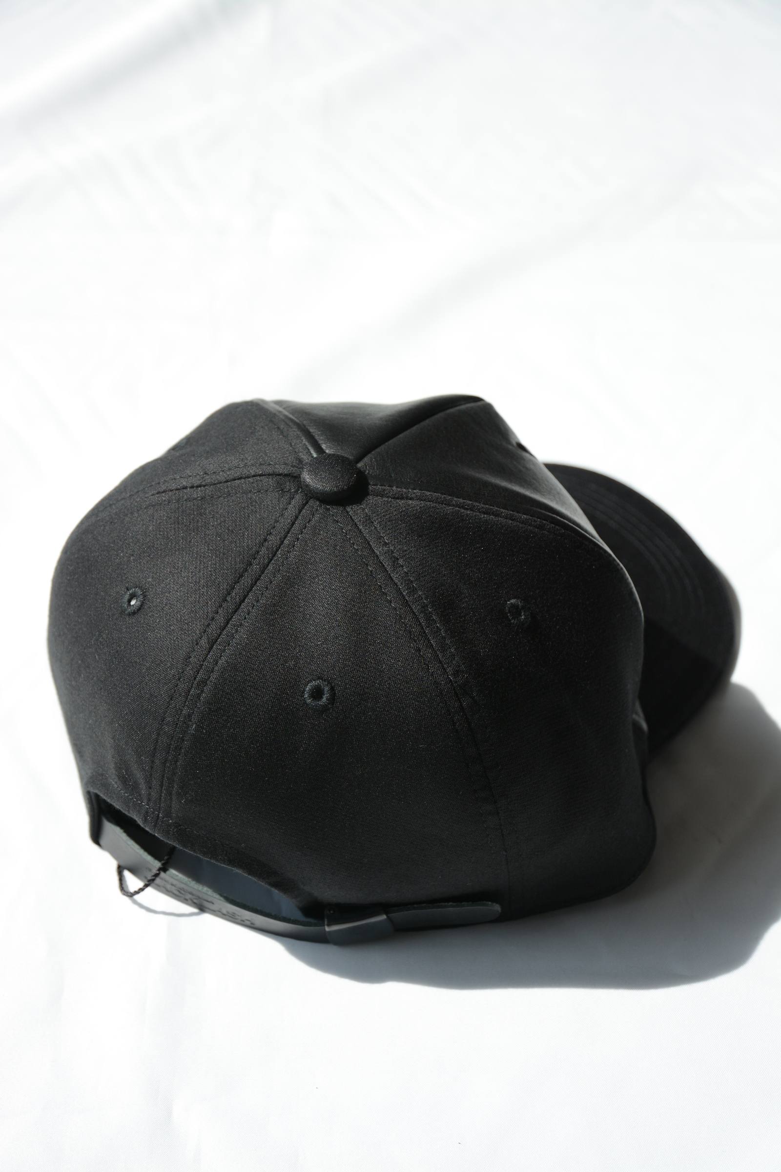 ISAMU KATAYAMA BACKLASH - レザー切替し キャップ | chord online store