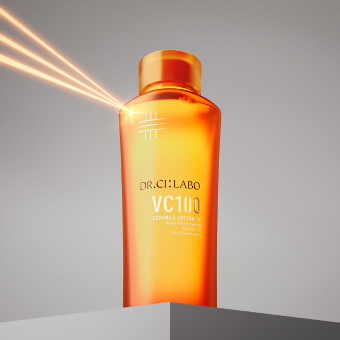 VC100エッセンスローションEX｜口コミ・効果もご紹介
