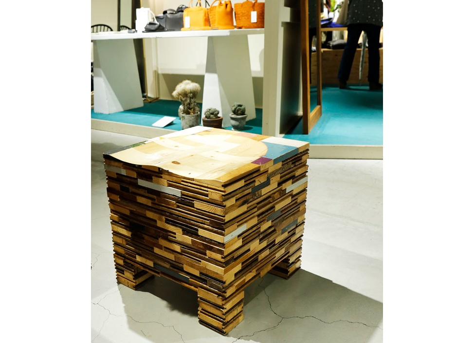 PIET HEIN EEK / ピート・へイン・イーク】WASTE STACKED STOOL