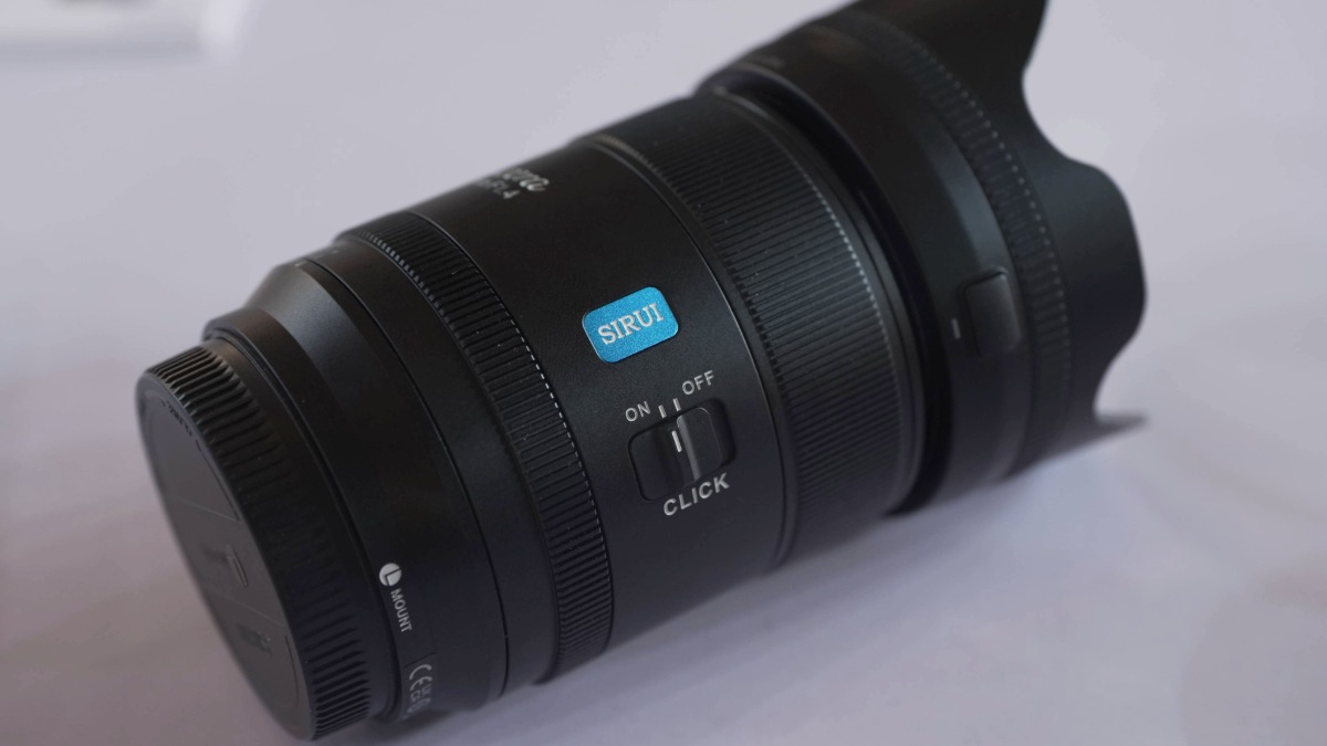 SIRUIがAurora 35mm f/1.4 フルサイズオートフォーカスレンズを発表