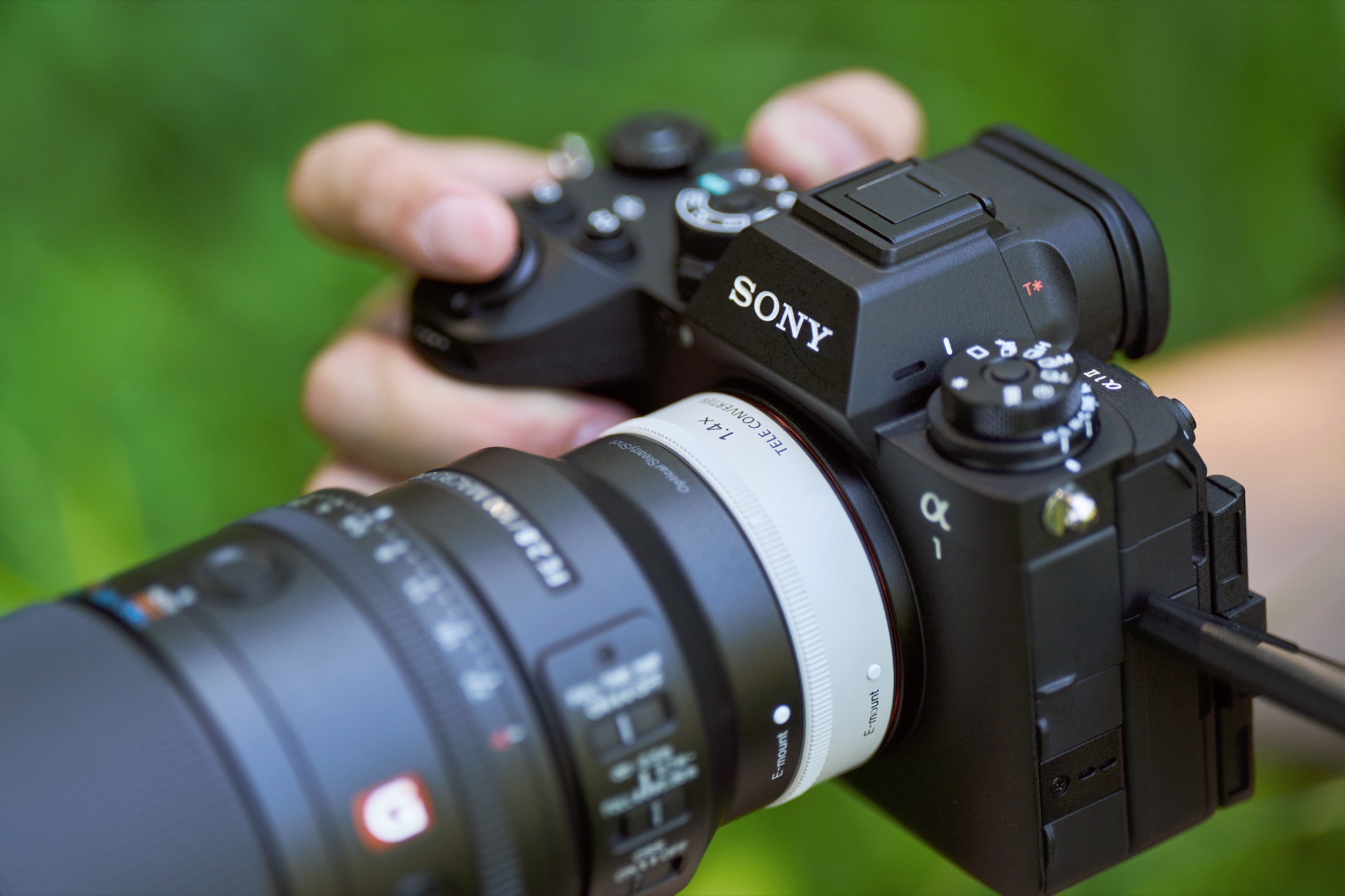 Sony FE 100mm F2.8 G Master 1.4x Macro Introduced – First G Master