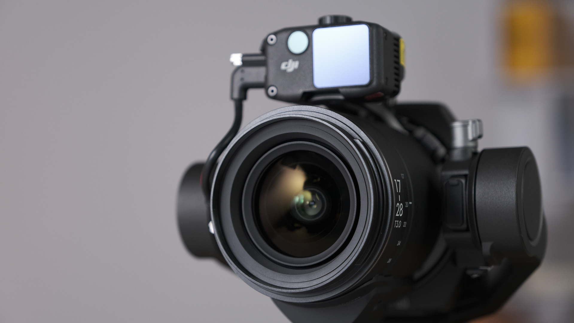 DJI DL PZ 17-28mm T3.0 Lens Announced - First Zoom Lens for DL