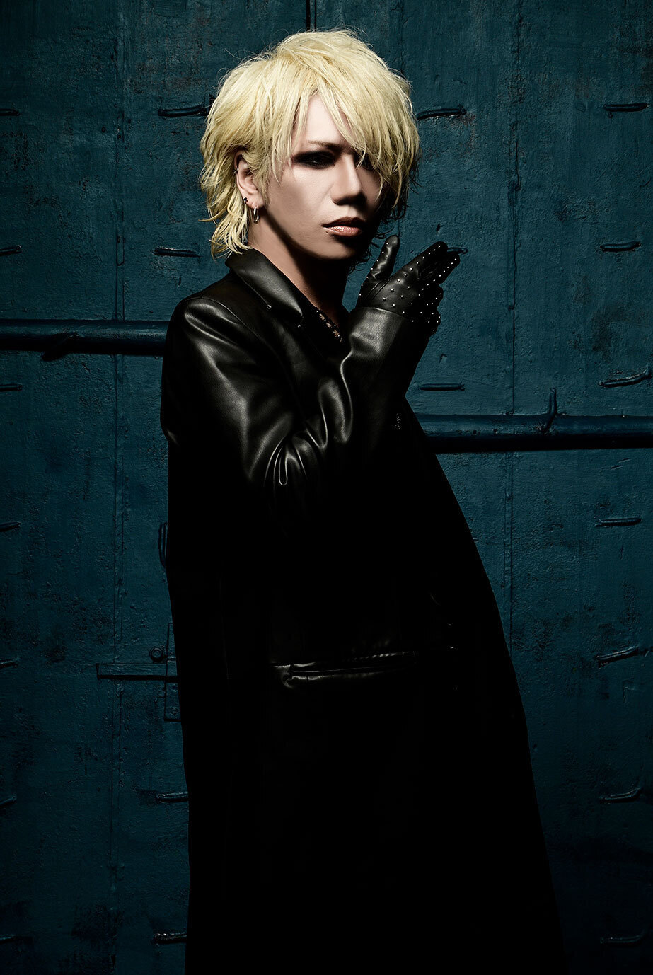 The THIRTEEN最新アーティスト写真解禁！！ | club Zy.