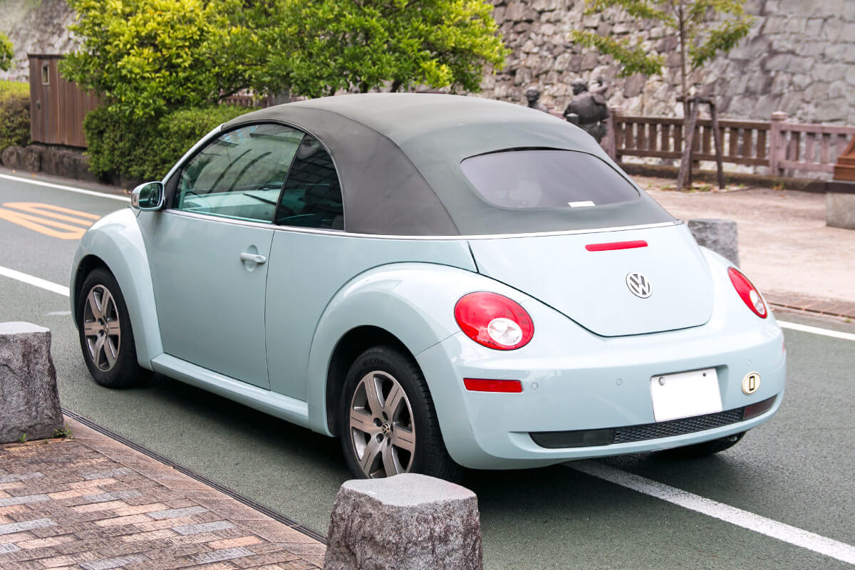 フォルクス ワーゲン ニュービートル カブリオレ | ローバーミニを