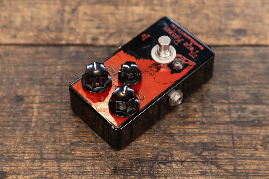 EarthQuaker Devices Tone Reaper Fuzz – Clingan Guitars