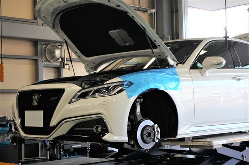 新型220系クラウン ブリッツ車高調でローダウン！ | 相模原店 | 店舗