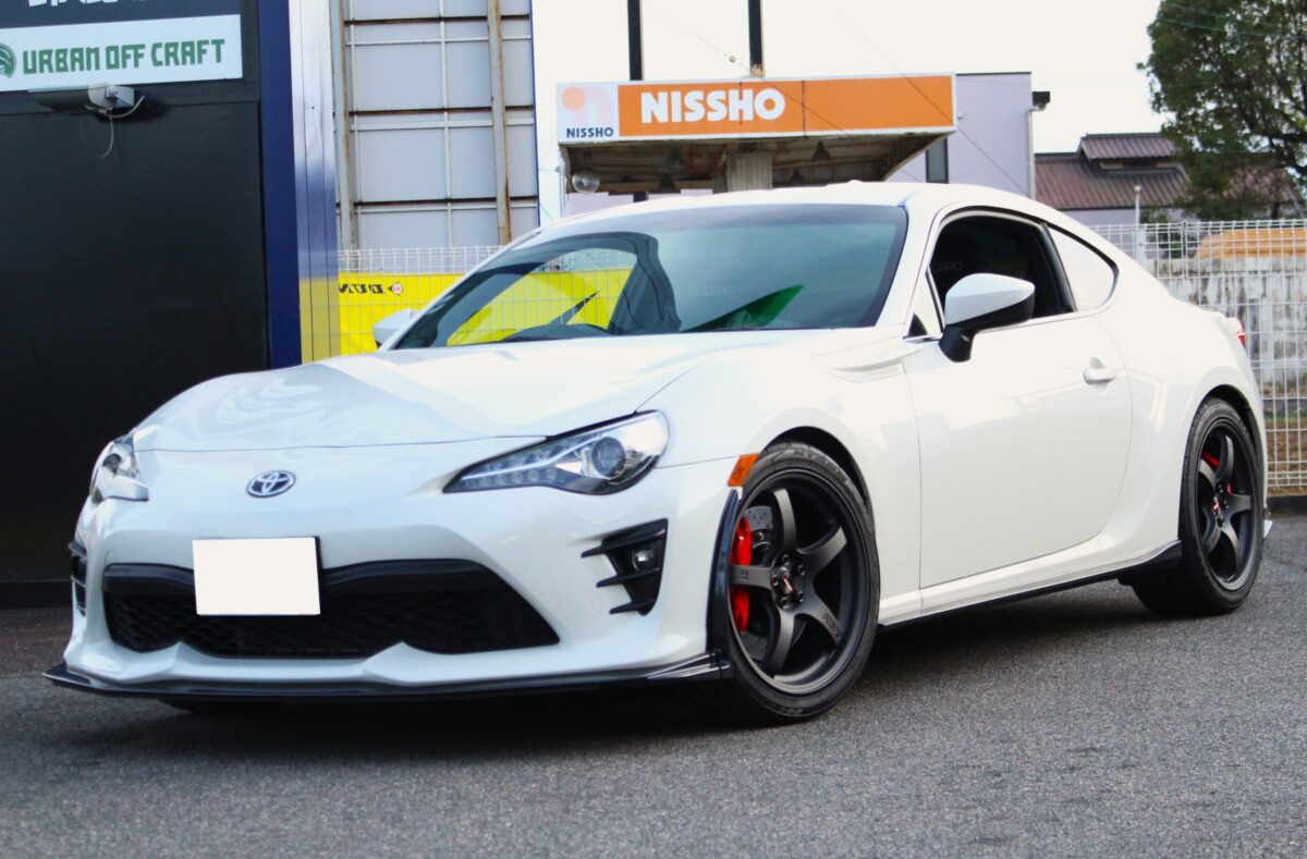 86kouki x RAYS グラムライツ57CR SPEC-D 18in！86GR専用6POT