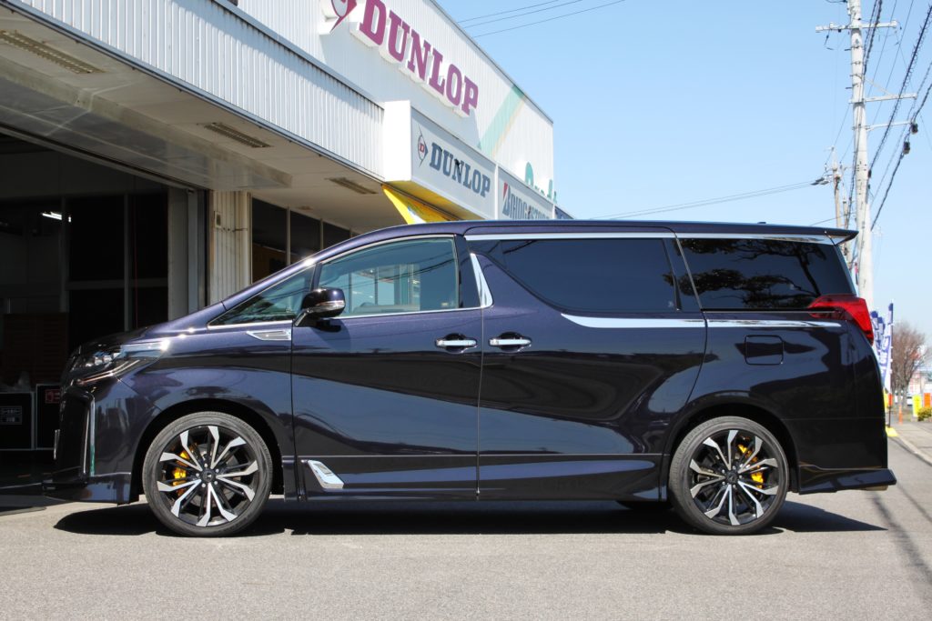 30アルファード、ヴェルファイアの春のローダウンはじまっています