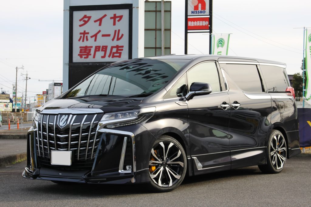 30アルファード、ヴェルファイアの春のローダウンはじまっています