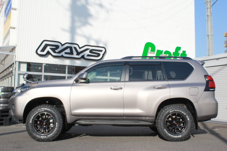 150プラド後期型。ACCイージーアップでフロントリフトアップに265