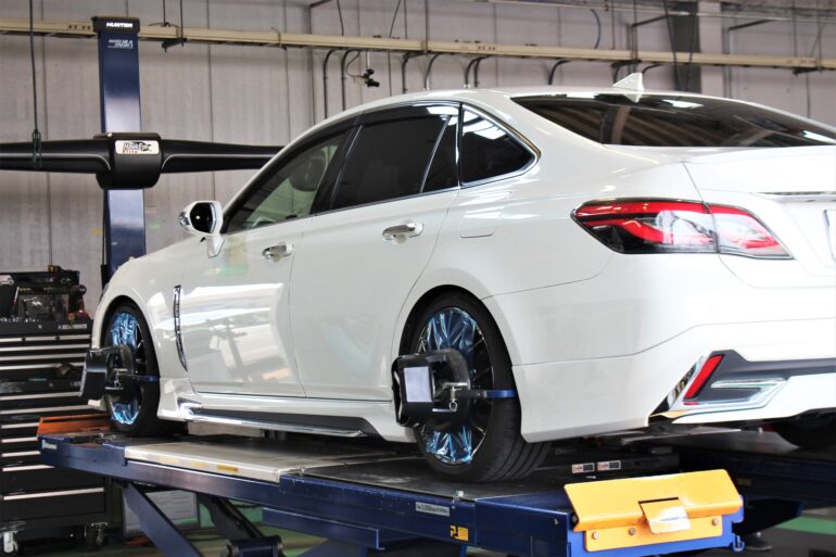 AZSH20 220クラウンに車高調。TEIN FLEX A装着！ | 中川店 & EURO