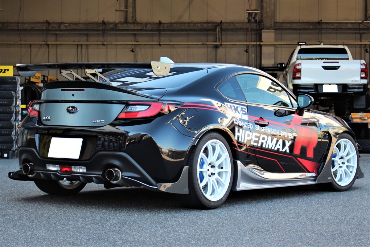 HKS様デモカー ZD8 BRZ ご来店！最新作 ハイパーマックスR 装着車