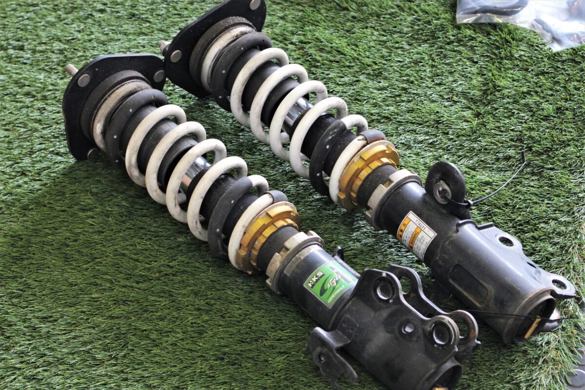 30ヴェルファイア 車高調】BLITZ DAMPER ZZ-R BB で足回りリフレッシュ