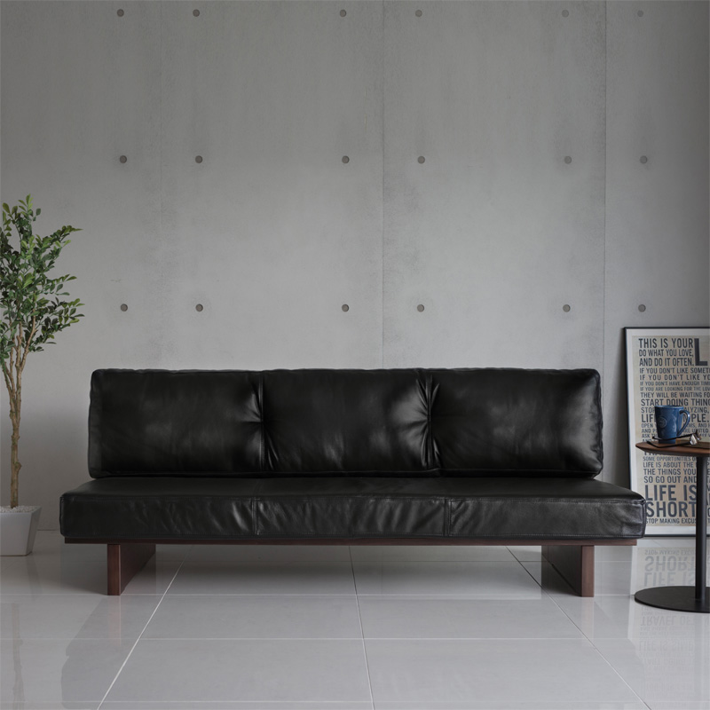 大決算セール5％オフ！】2人掛けローソファー「Blena(ブレナ