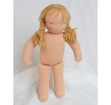 ウォルドルフ人形B体キット（一部縫製済）NEW: 木のおもちゃ｜クレヨン